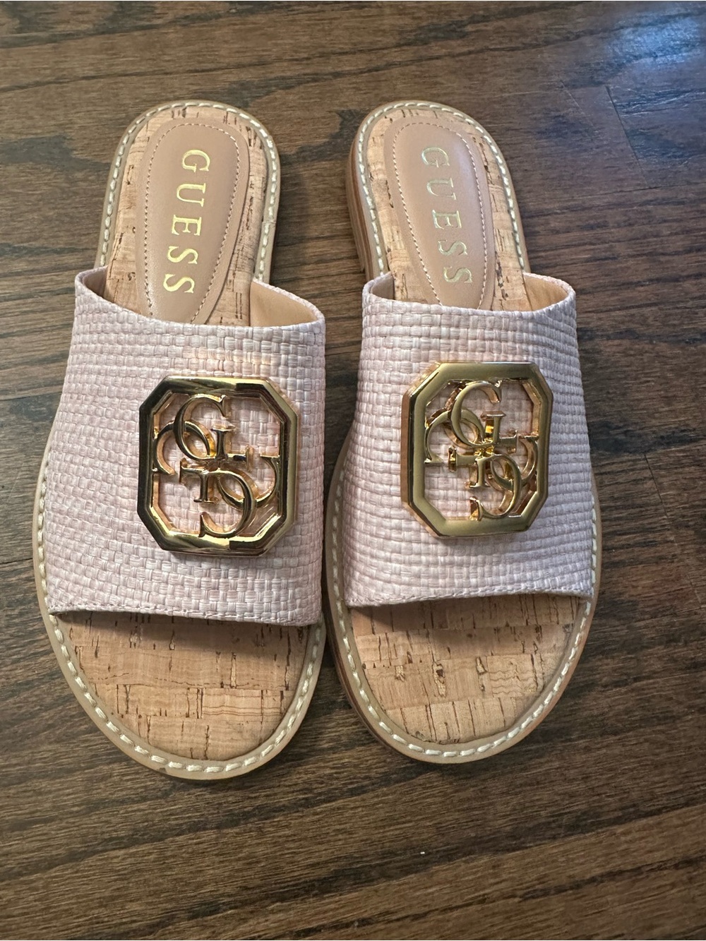 GUESS Graysie Sandals